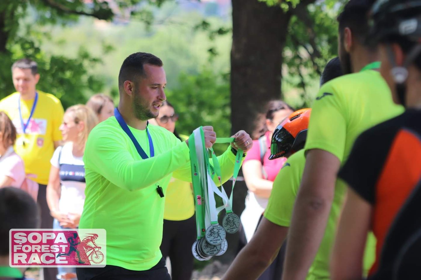 Alergătoare la proba de cros ȘOPA Forest Race